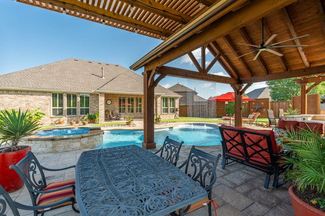 701 Lina Court, Murphy, TX 75094
