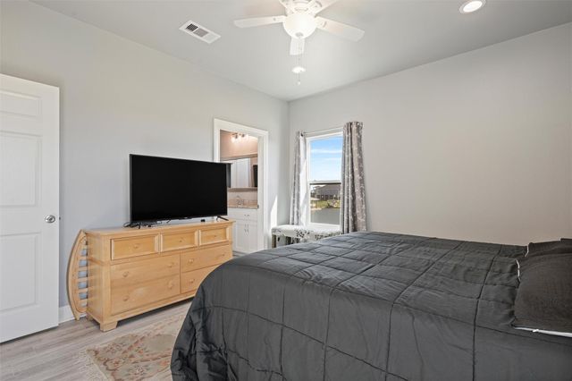 2005 Nelson Street, Port Bolivar, TX 77650