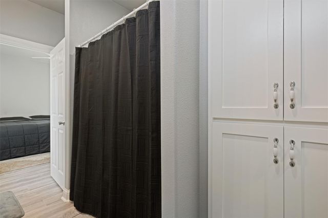 2005 Nelson Street, Port Bolivar, TX 77650