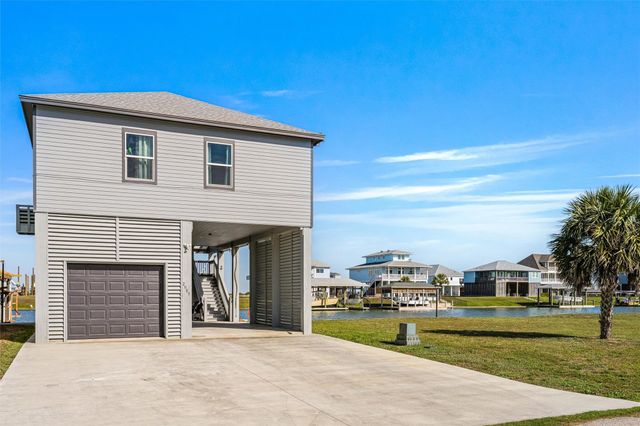 2005 Nelson Street, Port Bolivar, TX 77650