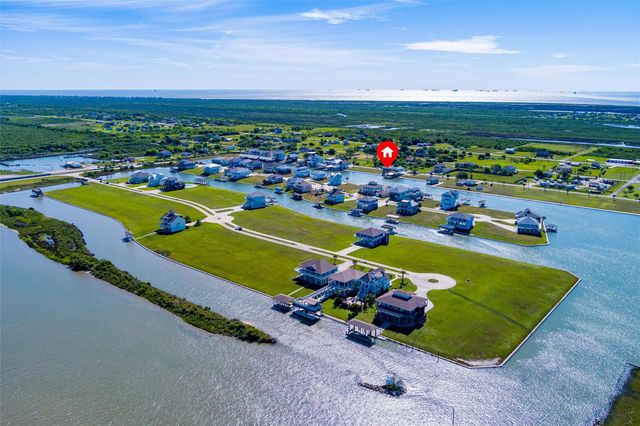 2005 Nelson Street, Port Bolivar, TX 77650