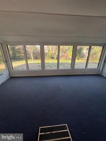 7908 WELLINGTON RD, Alexandria, VA 22308