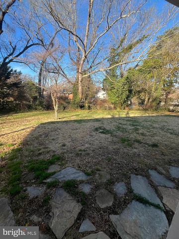 7908 WELLINGTON RD, Alexandria, VA 22308