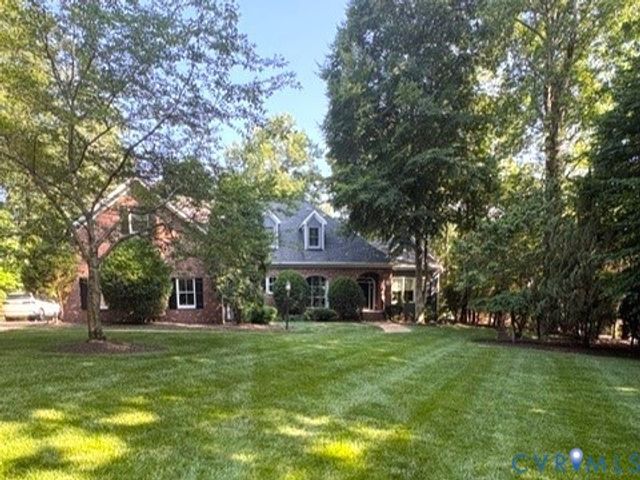 8305 Seaview Dr, Chesterfield, VA 23838