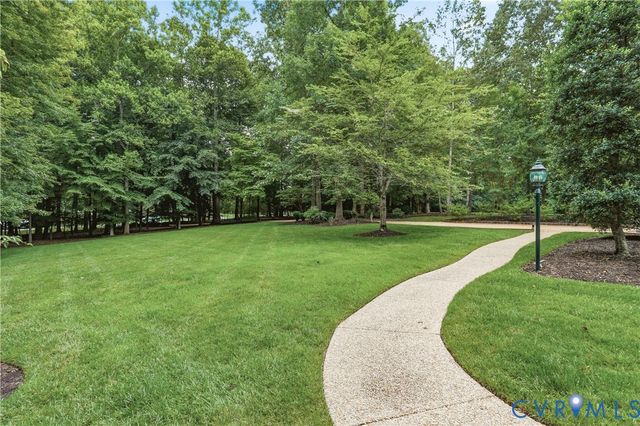 8305 Seaview Dr, Chesterfield, VA 23838