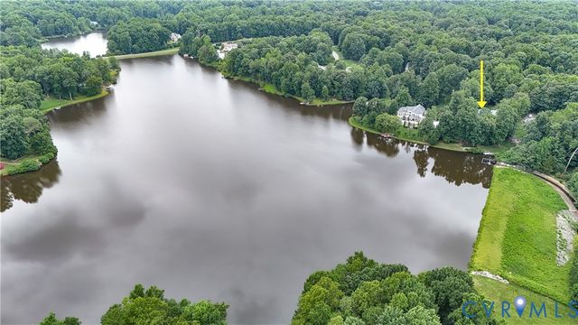 8305 Seaview Dr, Chesterfield, VA 23838