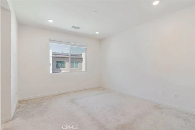 3570 E Peckham Paseo 5, Ontario, CA 91761