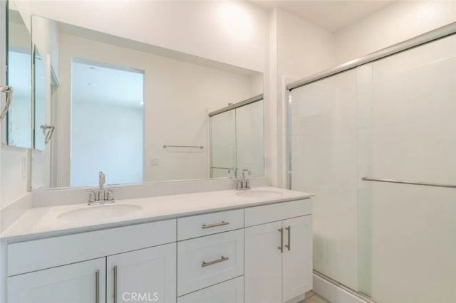 3570 E Peckham Paseo 5, Ontario, CA 91761