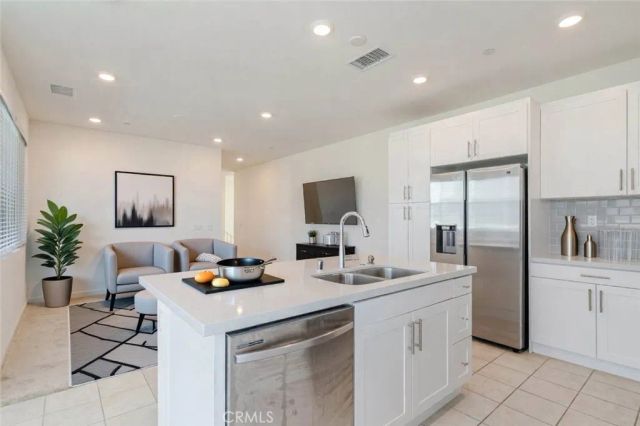 3570 E Peckham Paseo 5, Ontario, CA 91761