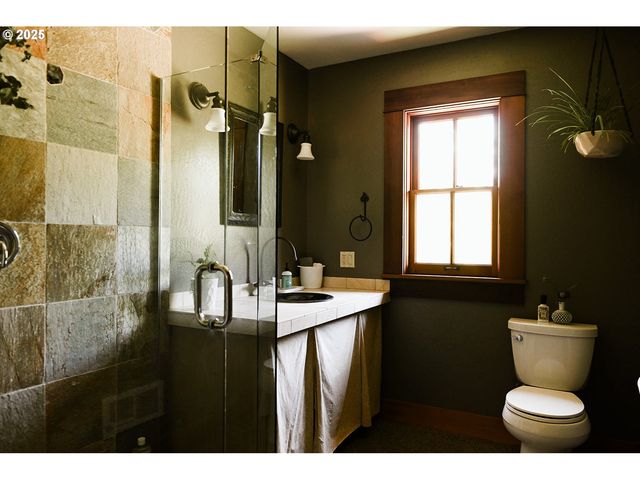 230 JENNINGS Rd, Trout Lake, WA 98650