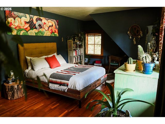 230 JENNINGS Rd, Trout Lake, WA 98650