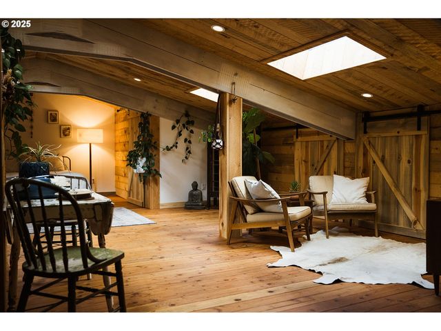 230 JENNINGS Rd, Trout Lake, WA 98650