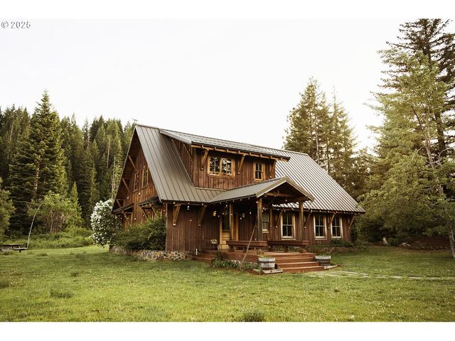 230 JENNINGS Rd, Trout Lake, WA 98650
