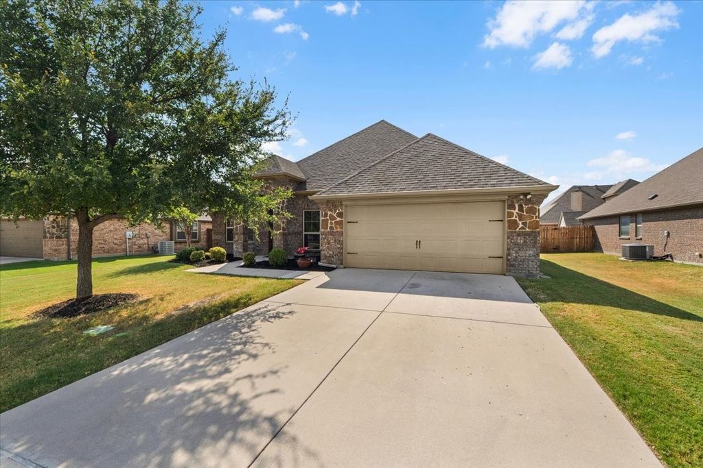 113 Cold Track Drive, Willow Park, TX 76008 — photo 3