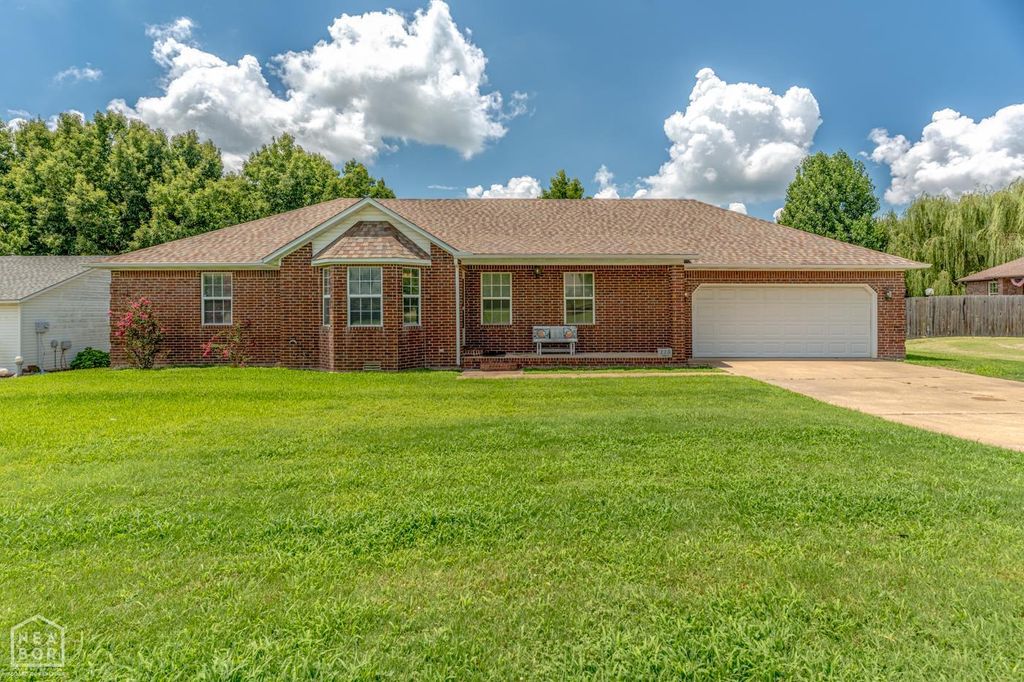 115 Teresa Drive, Brookland, AR 72417