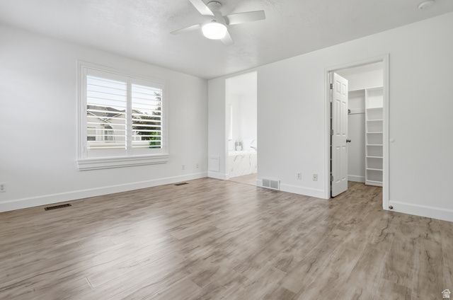 5237 W SADDLE CREEK CIR, West Jordan, UT 84081