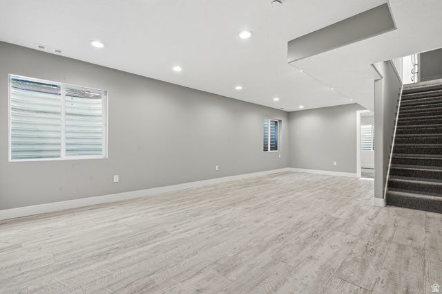 5237 W SADDLE CREEK CIR, West Jordan, UT 84081