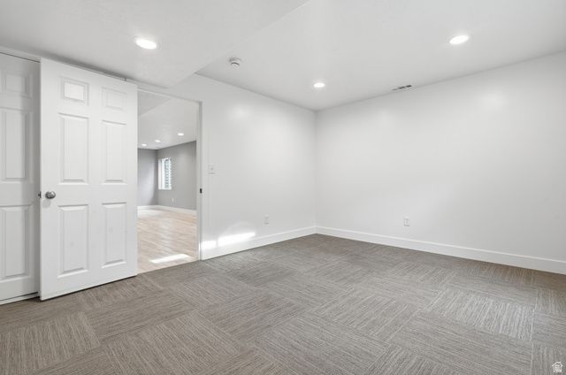 5237 W SADDLE CREEK CIR, West Jordan, UT 84081
