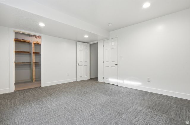 5237 W SADDLE CREEK CIR, West Jordan, UT 84081