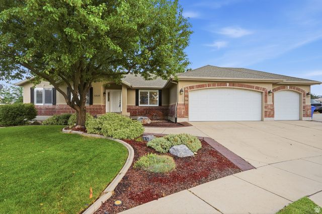 5237 W SADDLE CREEK CIR, West Jordan, UT 84081