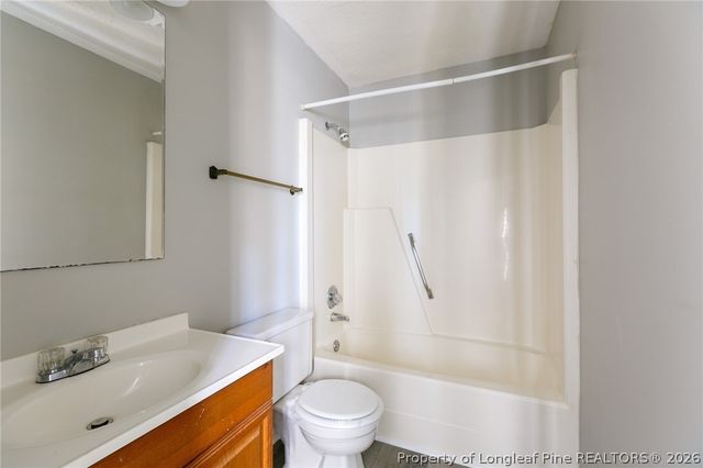 613 Mosswood Lane, Fayetteville, NC 28311