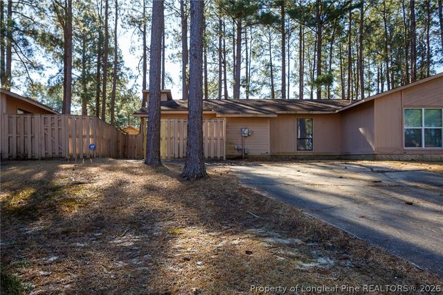613 Mosswood Lane, Fayetteville, NC 28311
