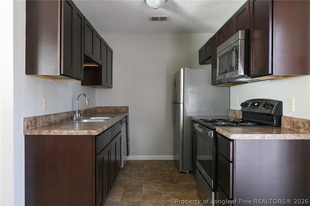 613 Mosswood Lane, Fayetteville, NC 28311