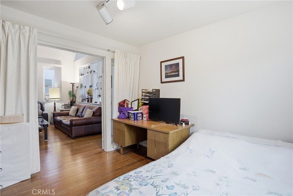 Image 24 of property listing at 902 W Princess Palm, West Covina, CA 91790