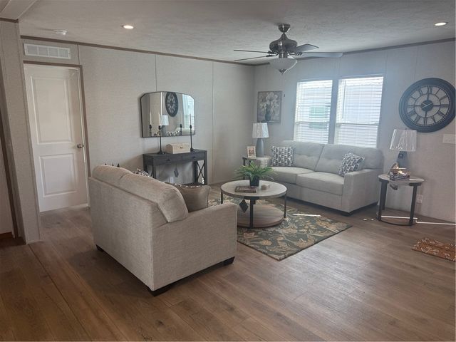 103 Twin Oaks Court, Iva, SC 29655