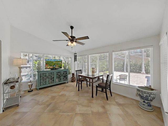 7645 HARBOR VIEW WAY, Seminole, FL 33776