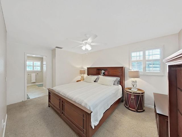 7645 HARBOR VIEW WAY, Seminole, FL 33776