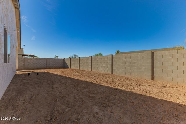 9474 W TINAJAS Drive, Arizona City, AZ 85123