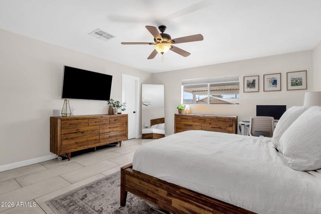 8322 E GLENROSA Avenue, Scottsdale, AZ 85251