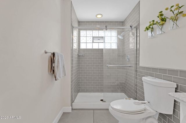 8322 E GLENROSA Avenue, Scottsdale, AZ 85251