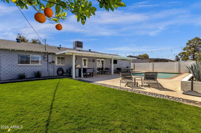 8322 E GLENROSA Avenue, Scottsdale, AZ 85251