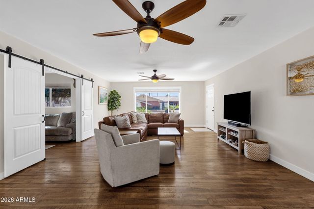 8322 E GLENROSA Avenue, Scottsdale, AZ 85251