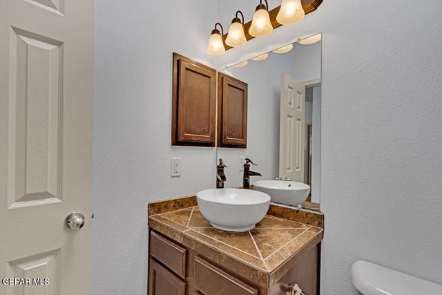 3220 Scarlett Point Drive, El Paso, TX 79938