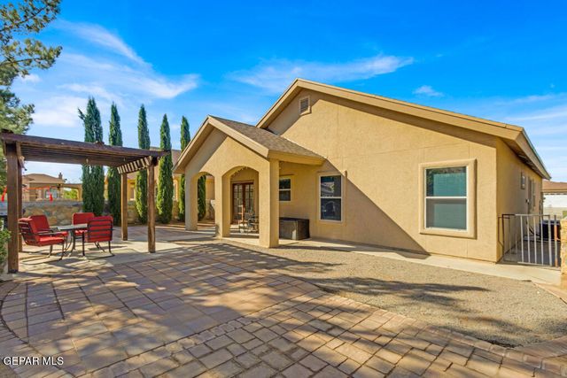 3220 Scarlett Point Drive, El Paso, TX 79938