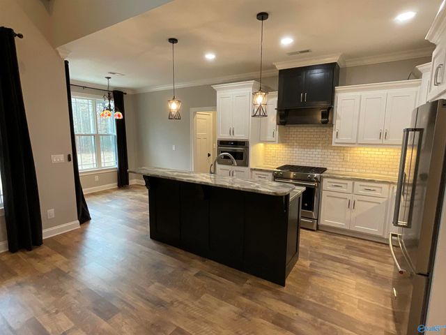 162 Widgren Drive, Arab, AL 35016