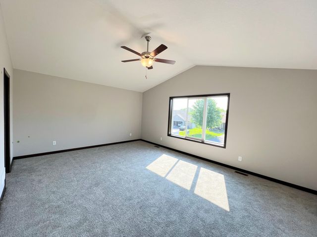 5289 114th Avenue, Clear Lake, MN 55319