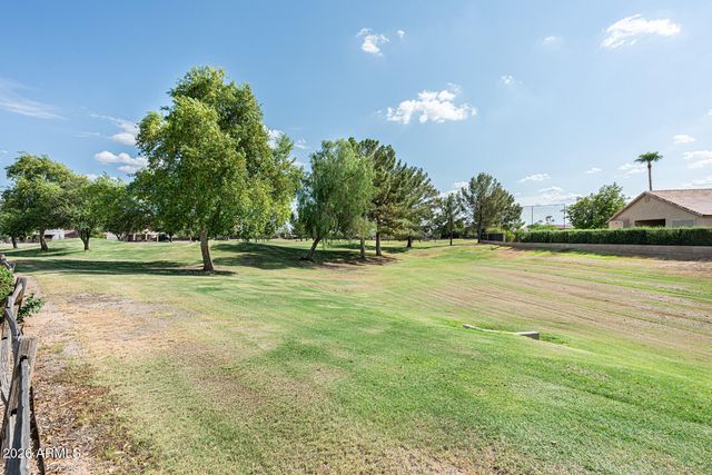 2024 S BALDWIN -- 93, Mesa, AZ 85209