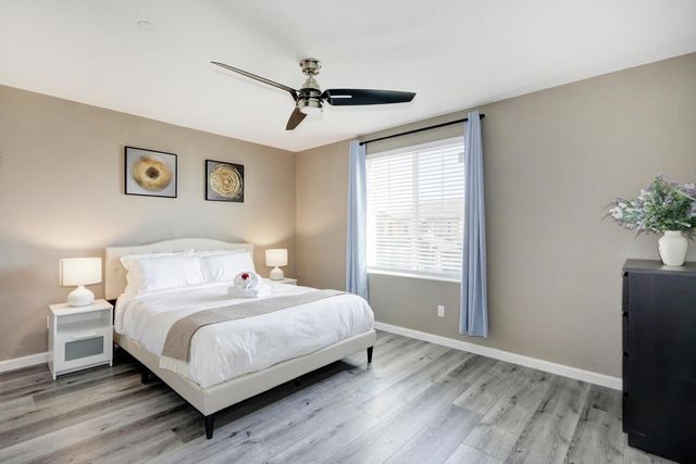 9613 Philta Way, Elk Grove, CA 95757