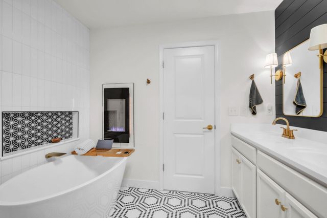 530 Falls Cottage Run, Boiling Springs, SC 29316