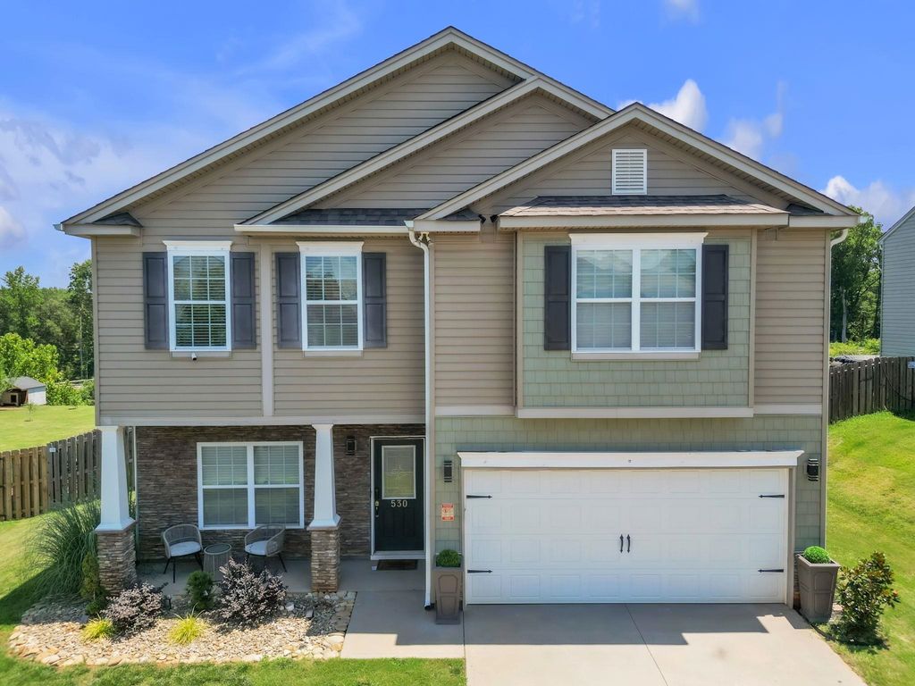 530 Falls Cottage Run, Boiling Springs, SC 29316