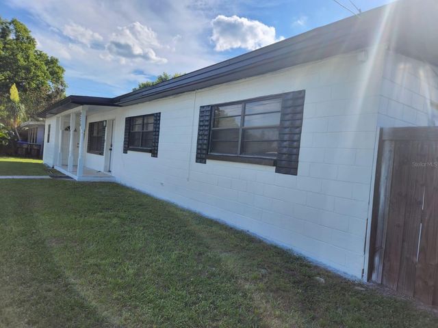 8320 DOT LANE, Orlando, FL 32809