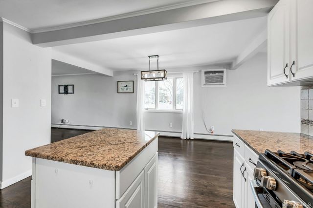 48 E Madison Street, East Islip, NY 11730