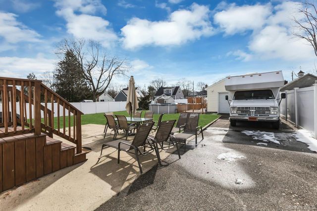 48 E Madison Street, East Islip, NY 11730