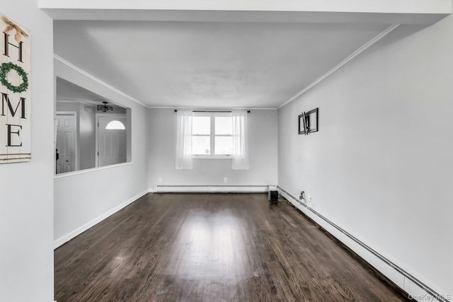 48 E Madison Street, East Islip, NY 11730