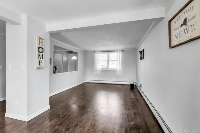 48 E Madison Street, East Islip, NY 11730