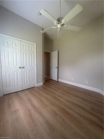 2673 Fishtail Palm CT, Naples, FL 34120